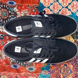BRAND NEW BLACK ADIDAS! NEVER BEEN WORN!